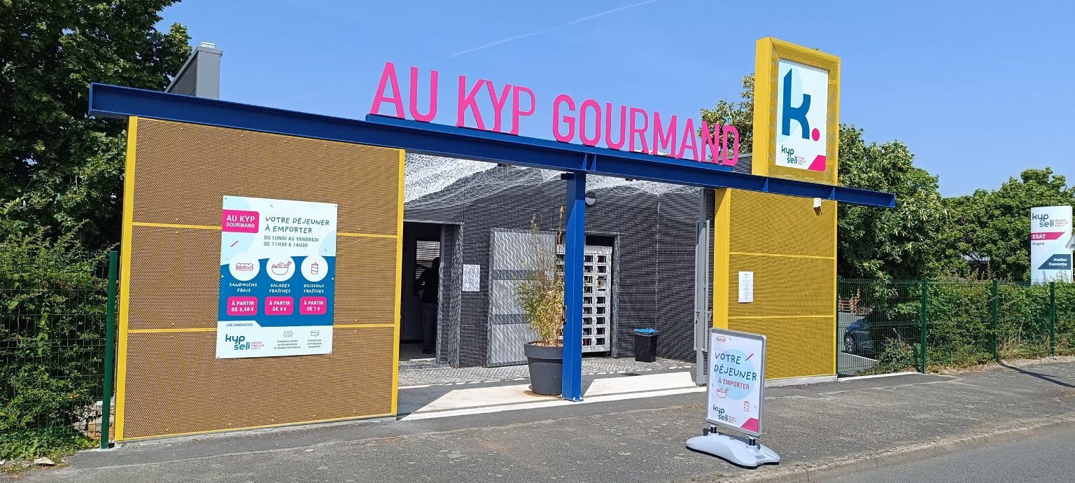 AIRE DE VENTE DE RESTAURATION RAPIDE